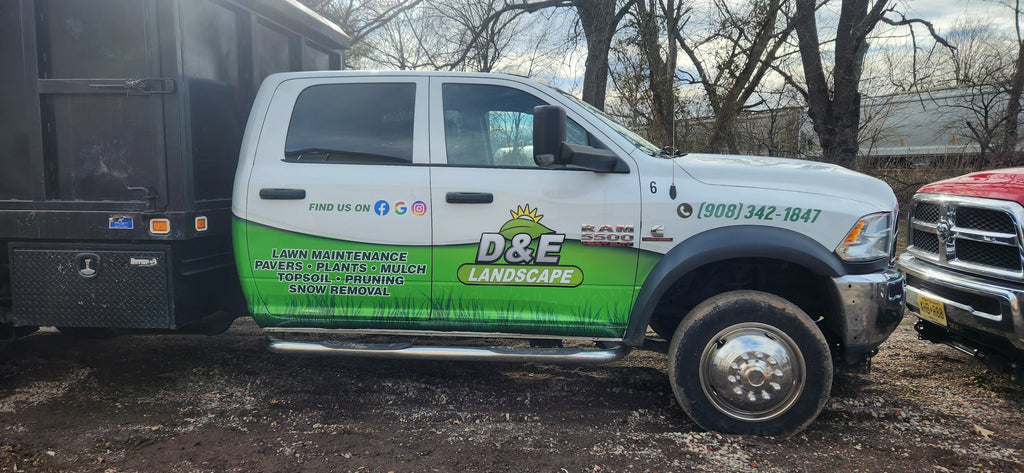Ultimate Graphics Studio Premium Vehicle Graphics