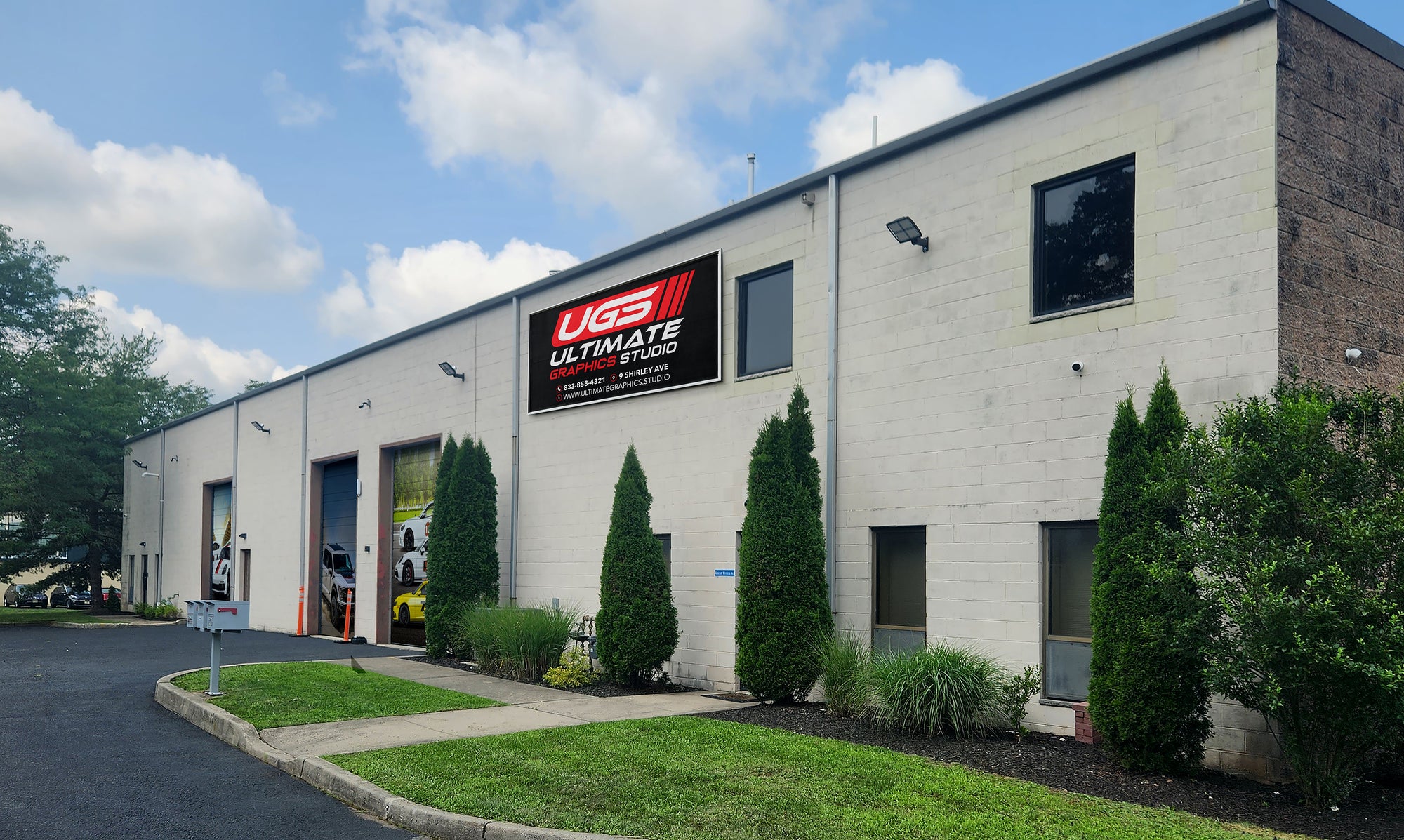 About Us | Custom Graphics | Over 10 years Experience โ Ultimate ...
