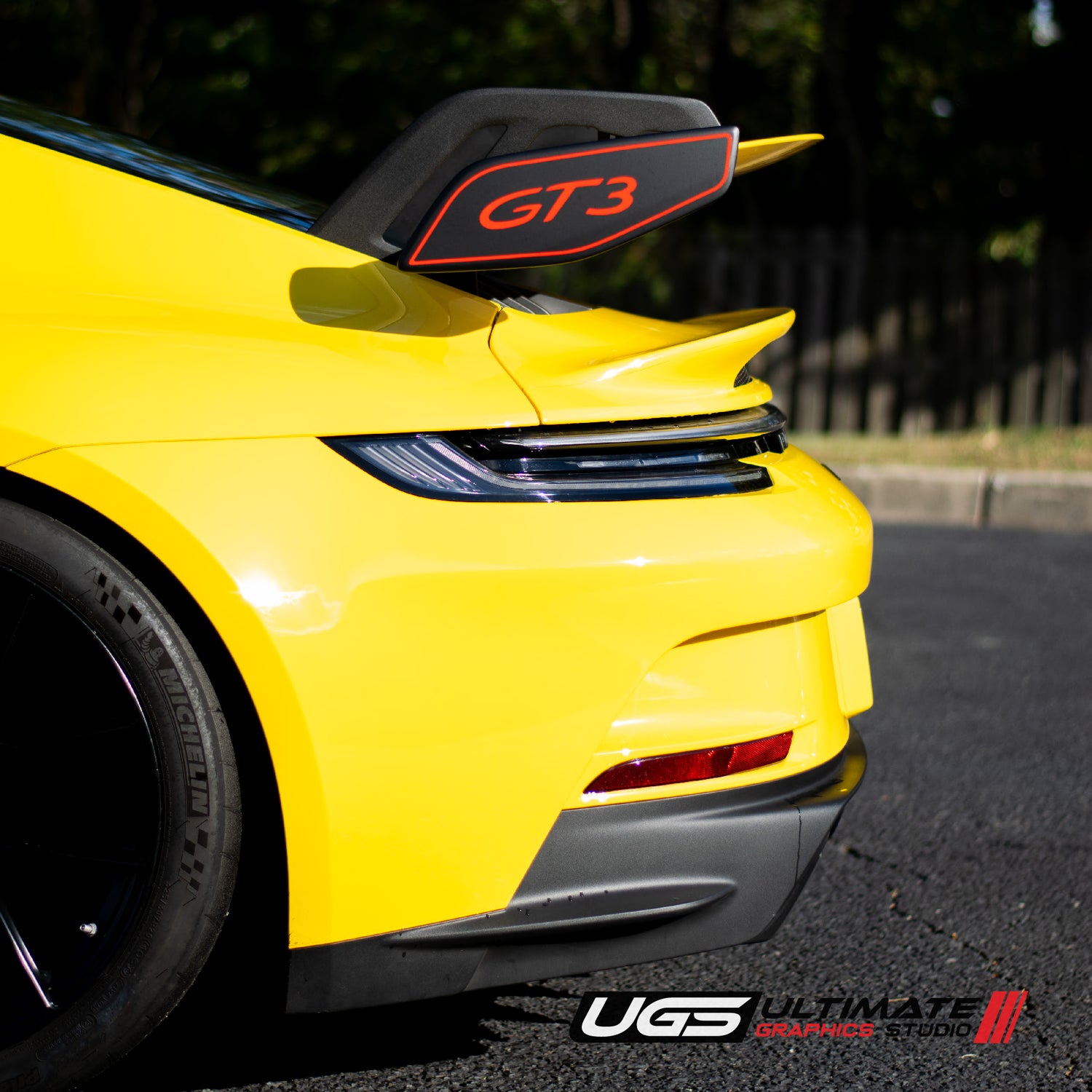911 – Ultimate Graphics Studio